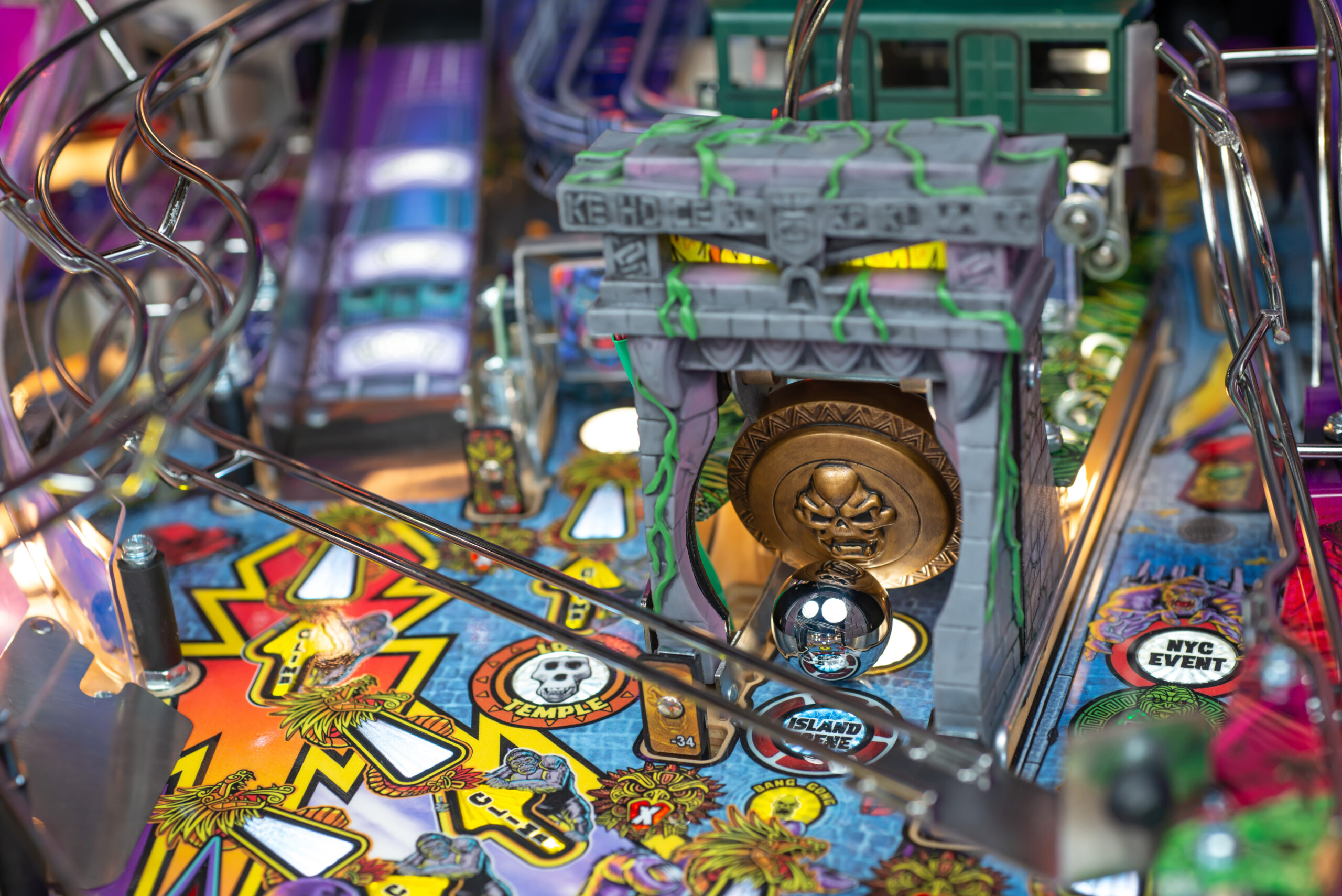 King Kong: Myth of Terror Island LE - Image 38