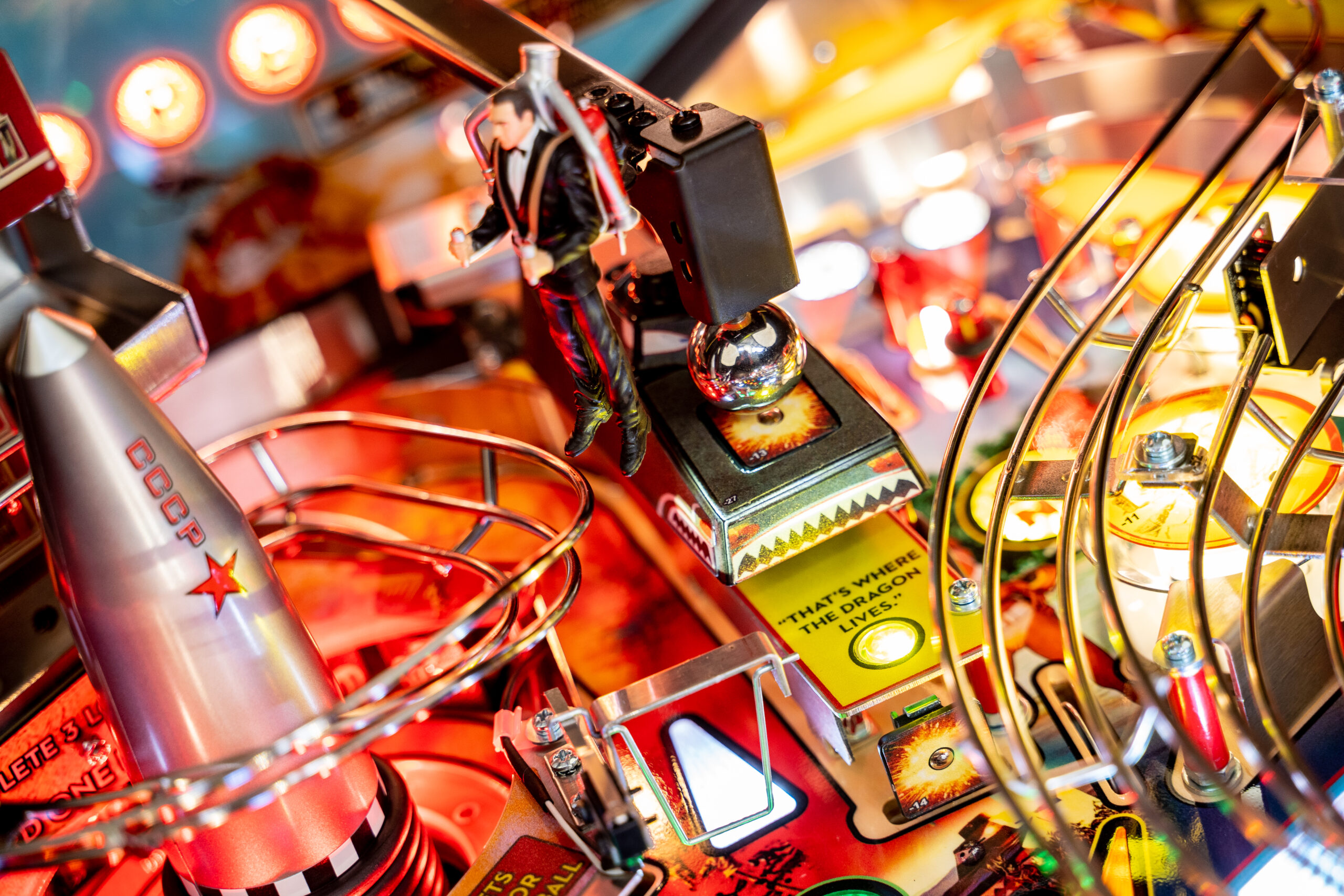 James Bond 007 Premium - Image 13