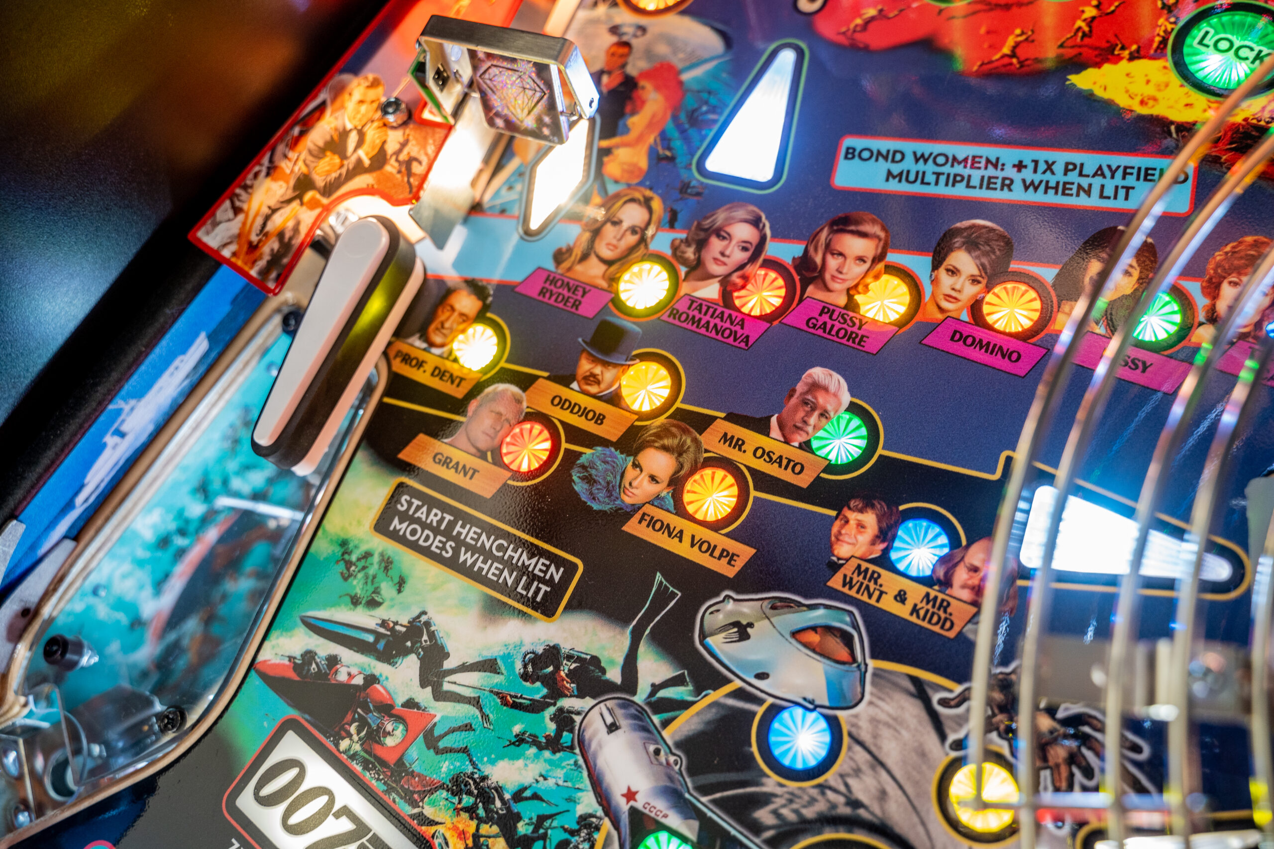 James Bond 007 Premium - Image 25