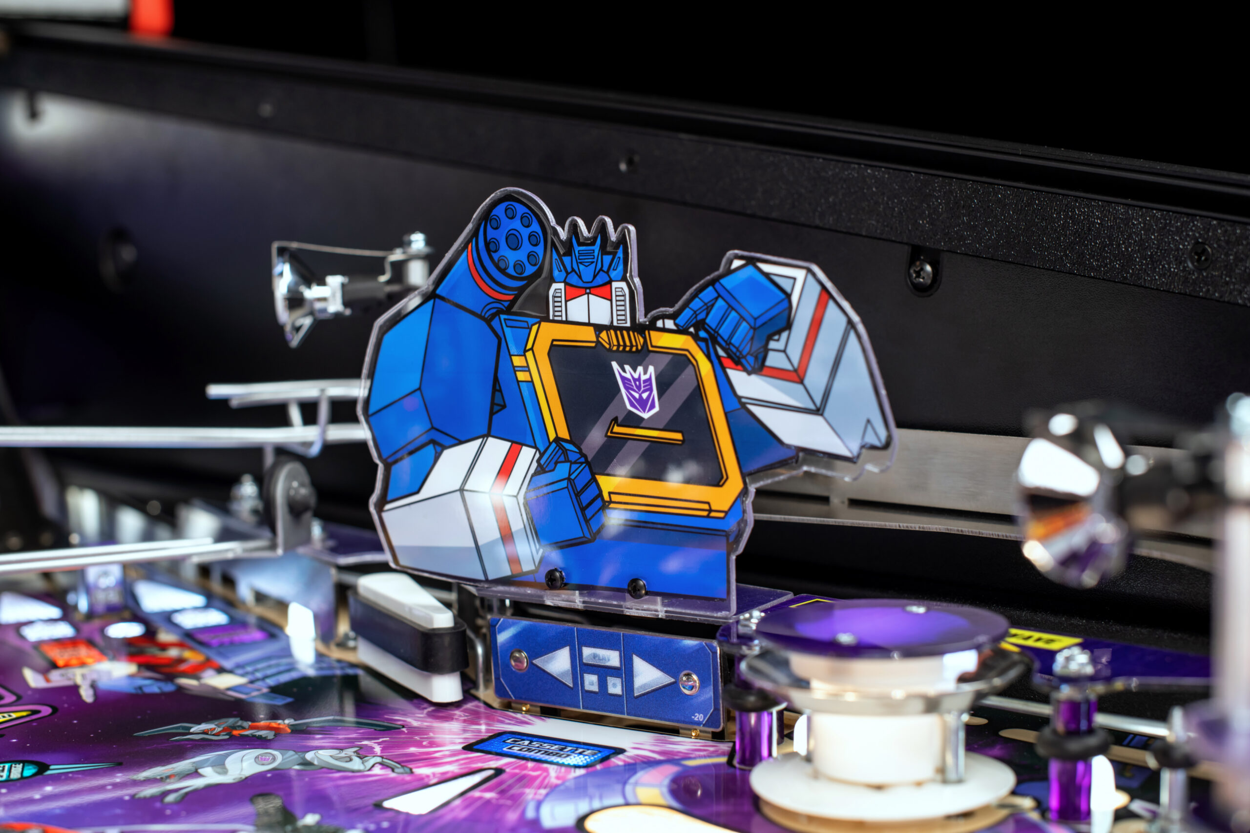 TRANSFORMERS: More Than Meets the Eye Pro - Image 25